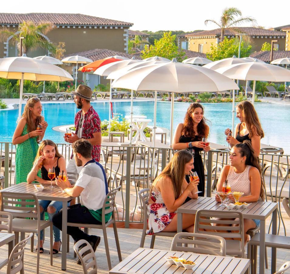 Is Serenas Badesi Resort Esterno foto
